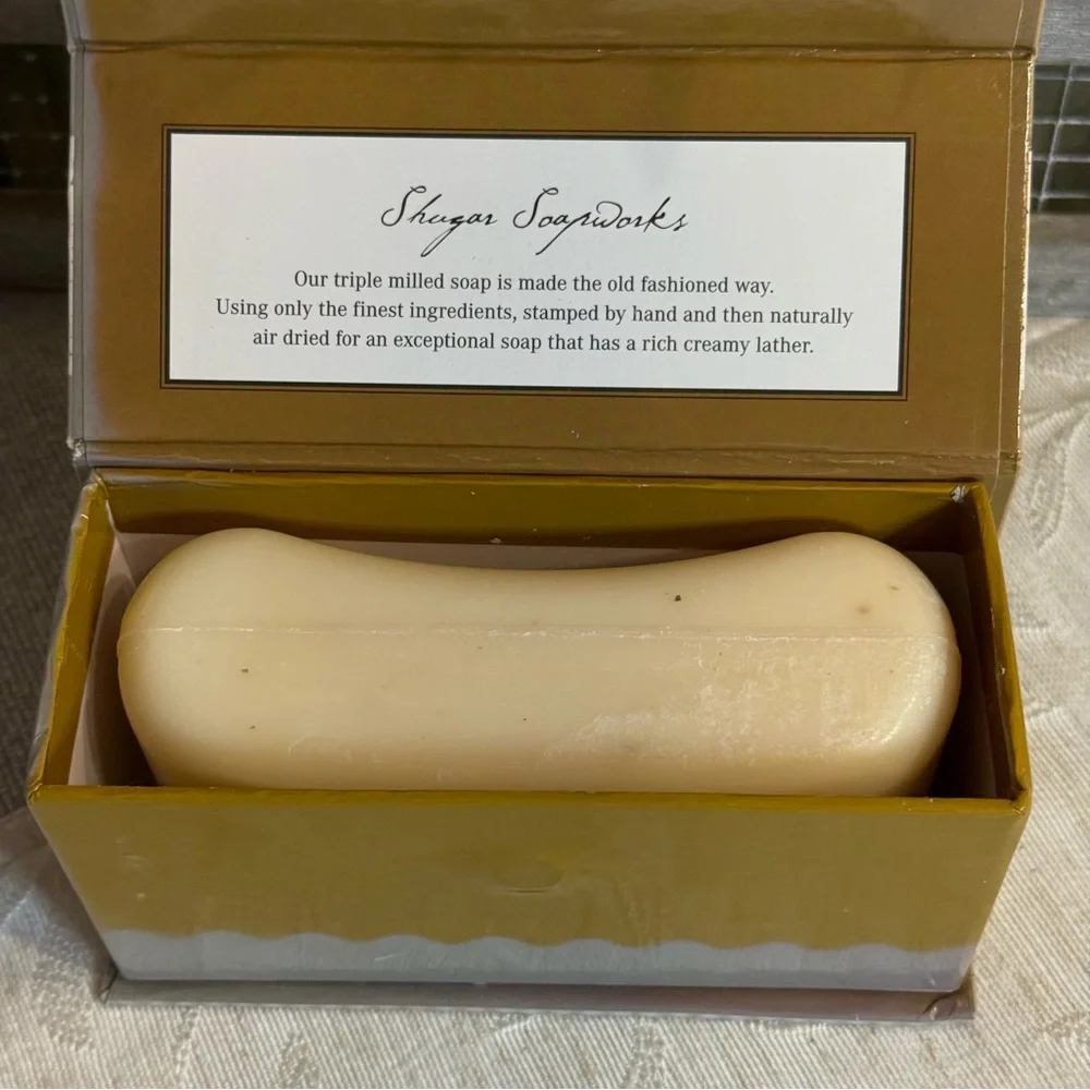 Shugar Soapworks‎ Oatmeal & Cocoa Butter Bar Soap 10 oz in Gift Box